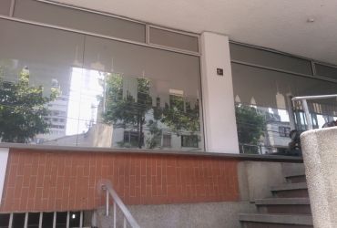 Curaduría Urbana No°2 -  Polarización de vidrios. 