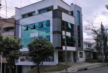 Clínica la madre Laura - Polarizado de vidrios. 